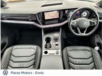 2023 Volkswagen Touareg