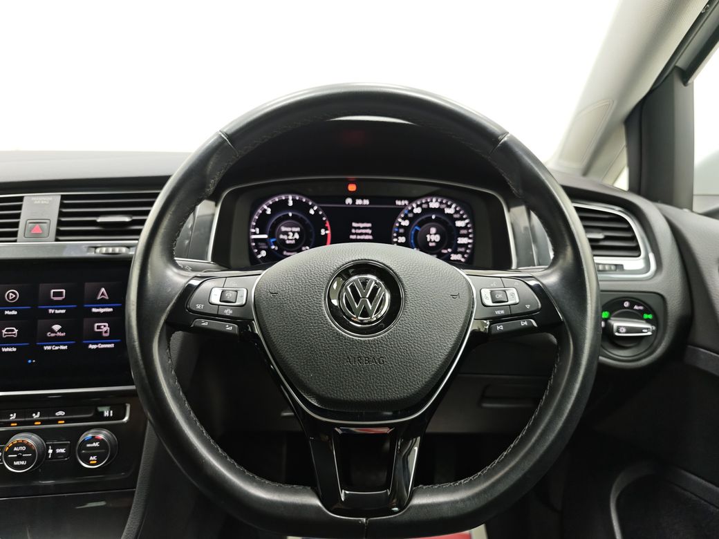 2019 Volkswagen Golf