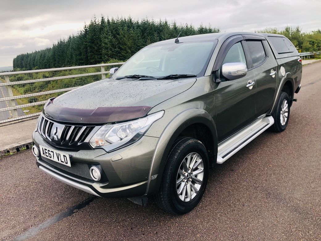 2017 Mitsubishi L200