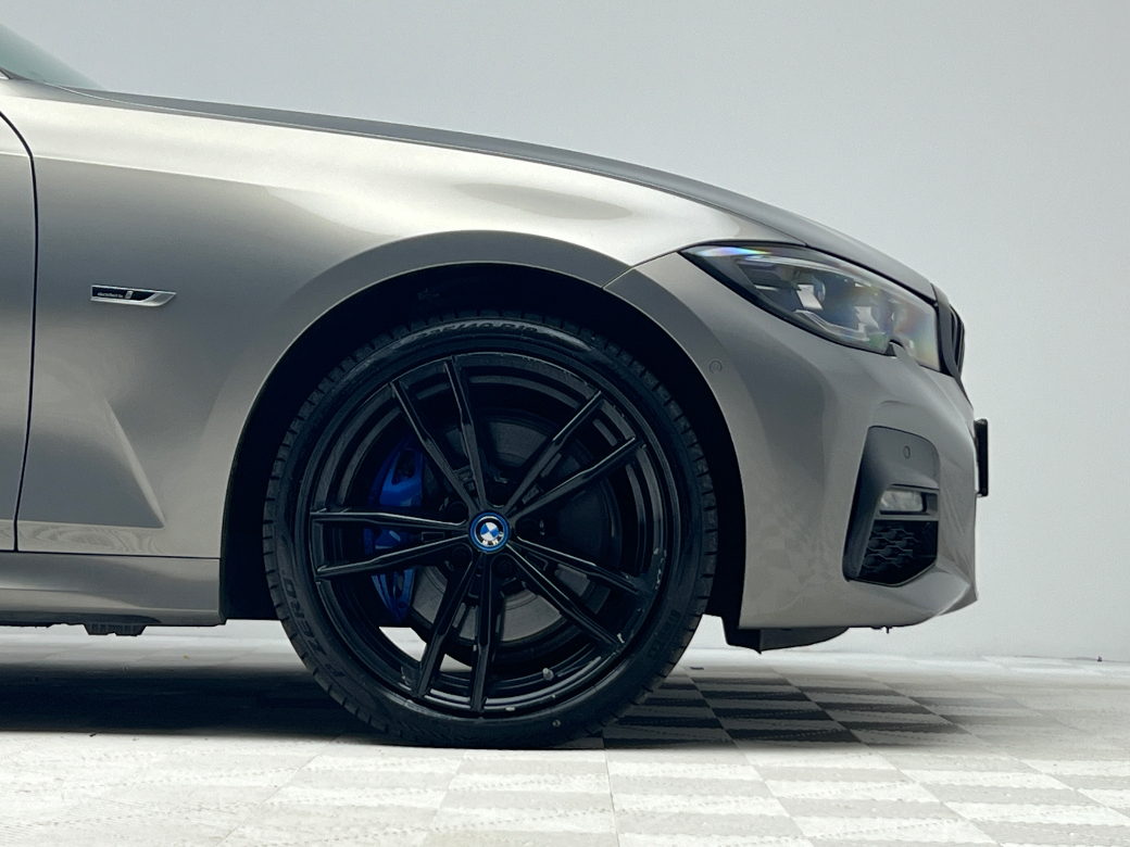 2021 BMW 3 Series