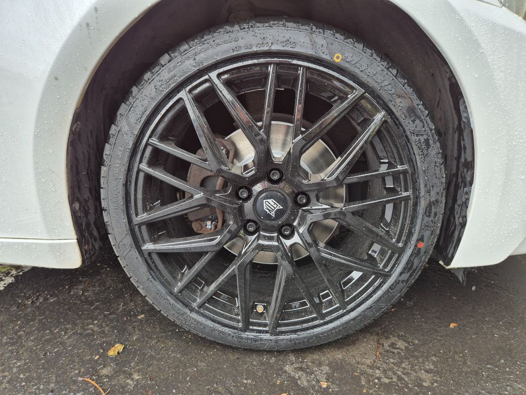 2014 Lexus IS 300h