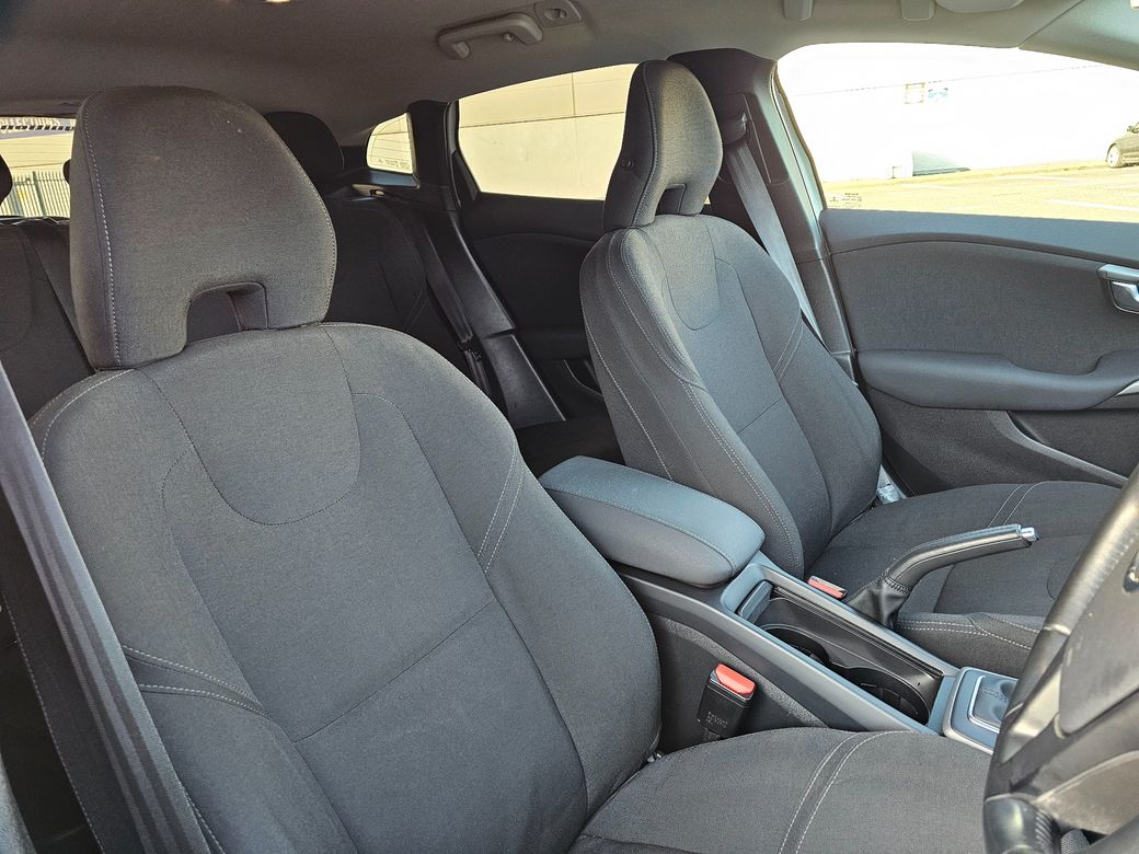 2013 Volvo V40