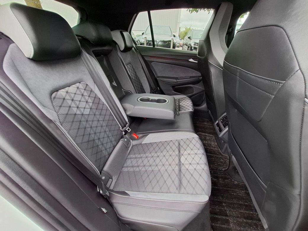 2023 Volkswagen Golf