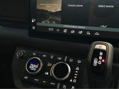 2025 Land Rover Defender