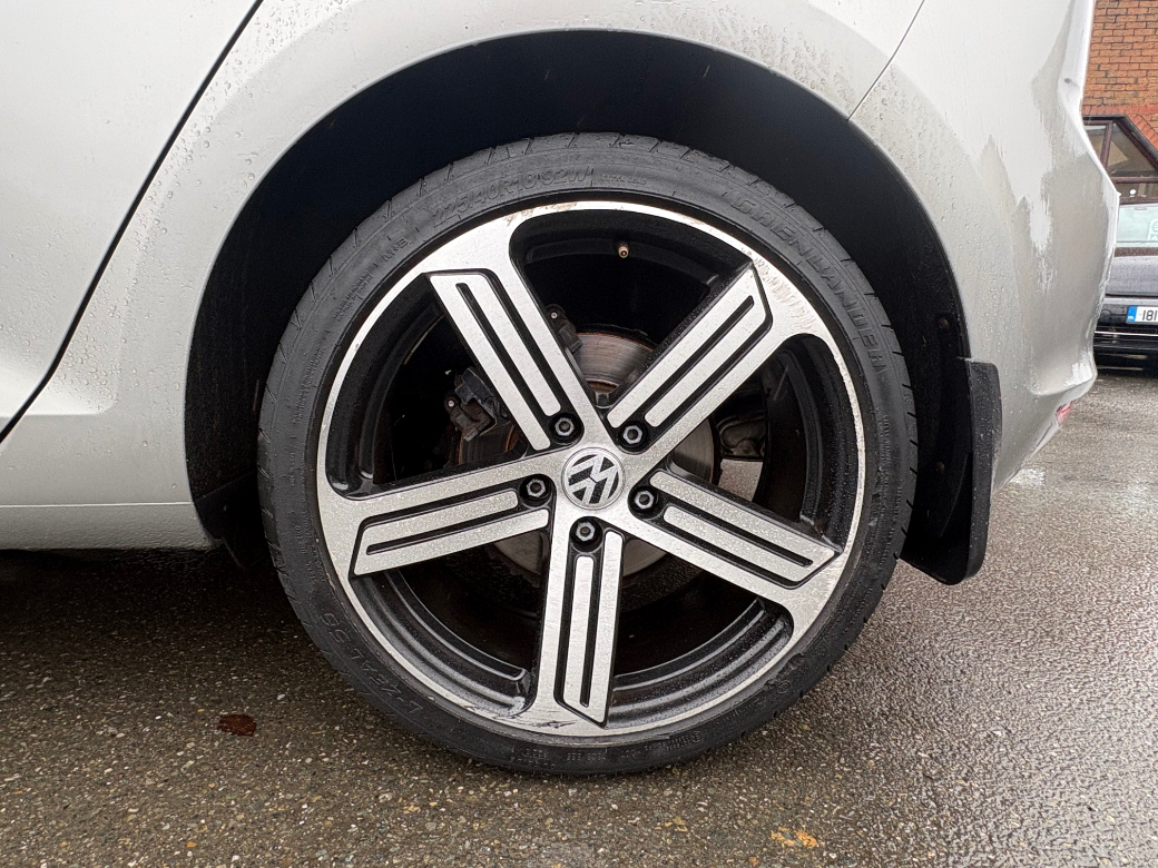 2014 Volkswagen Golf