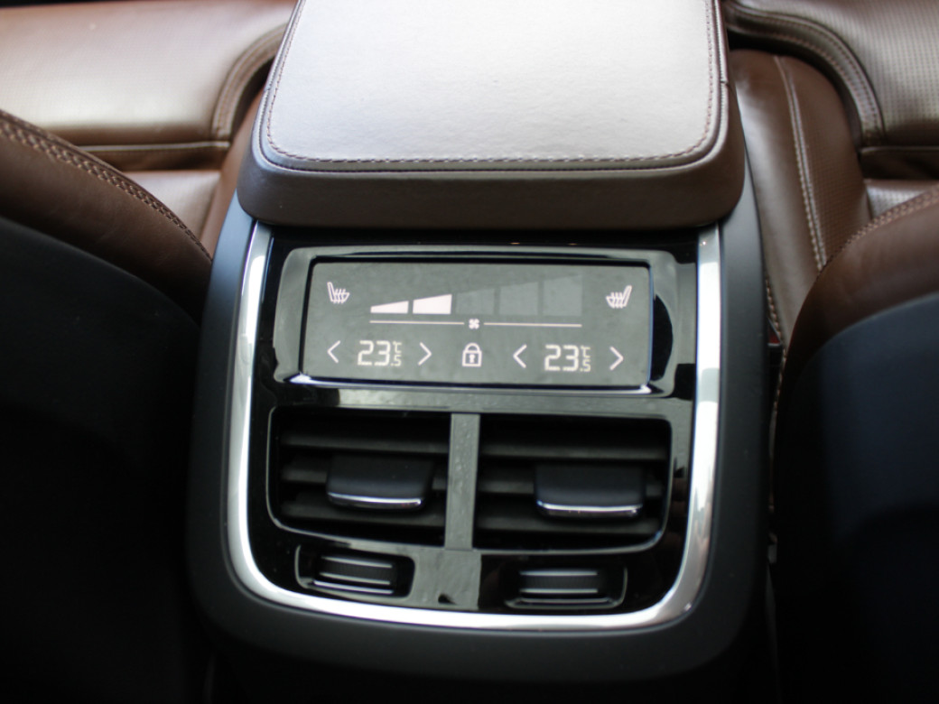 2020 Volvo XC90