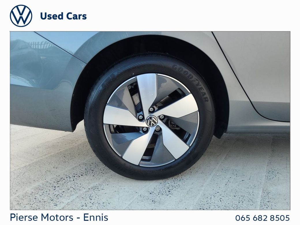 2025 Volkswagen Passat