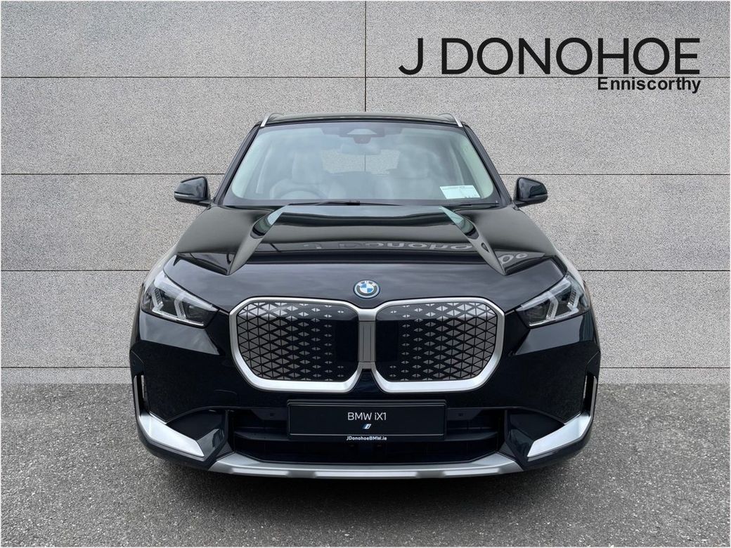 2025 BMW iX1