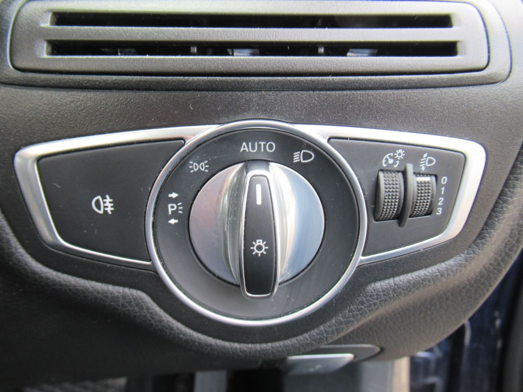 2018 Mercedes-Benz C Class