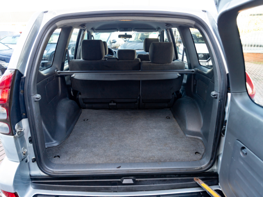 2004 Toyota Landcruiser