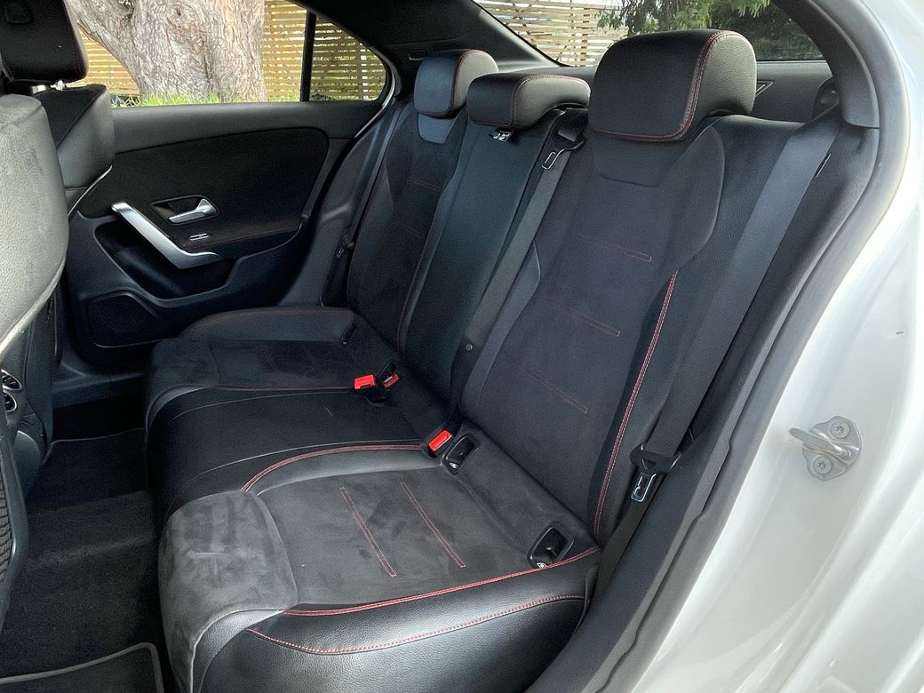 2020 Mercedes-Benz A 250