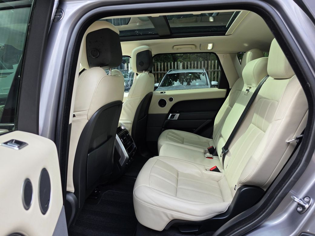 2021 Land Rover Range Rover Sport