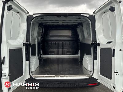 2025 White Maxus Deliver 7