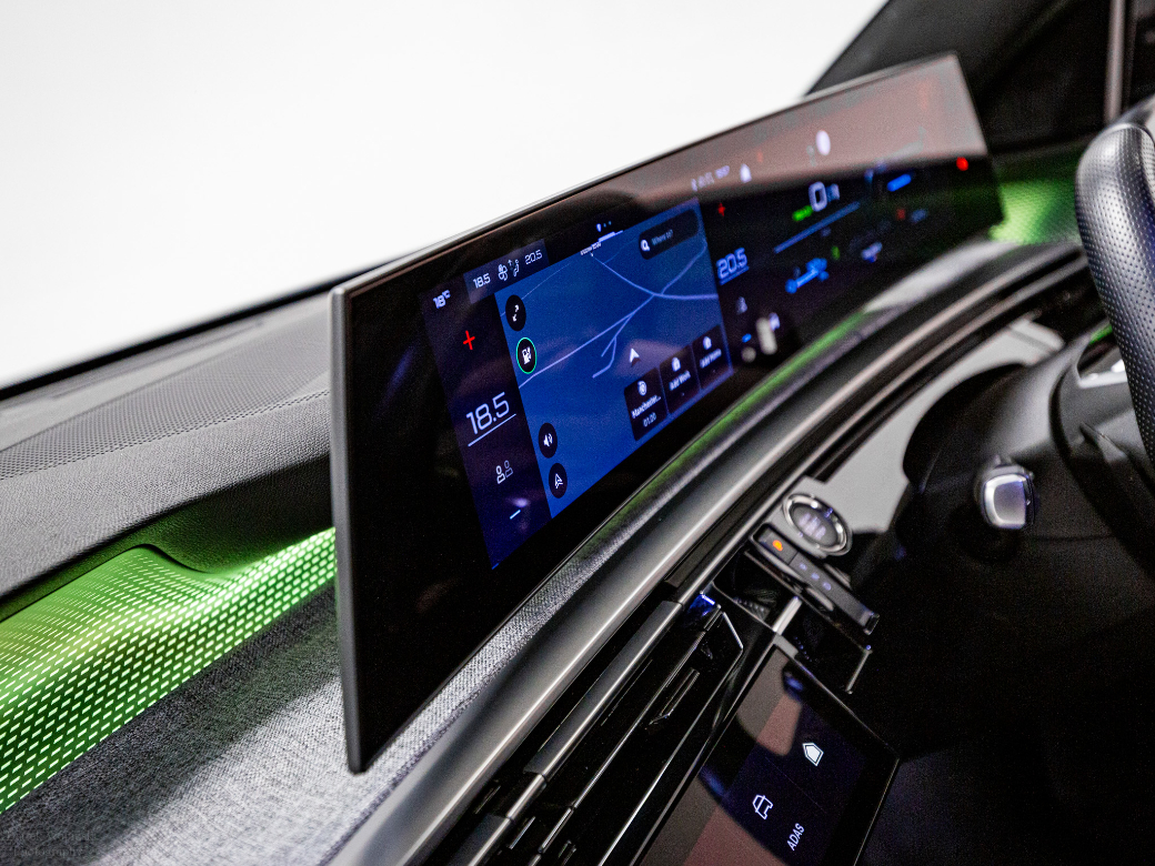 2025 Peugeot 5008