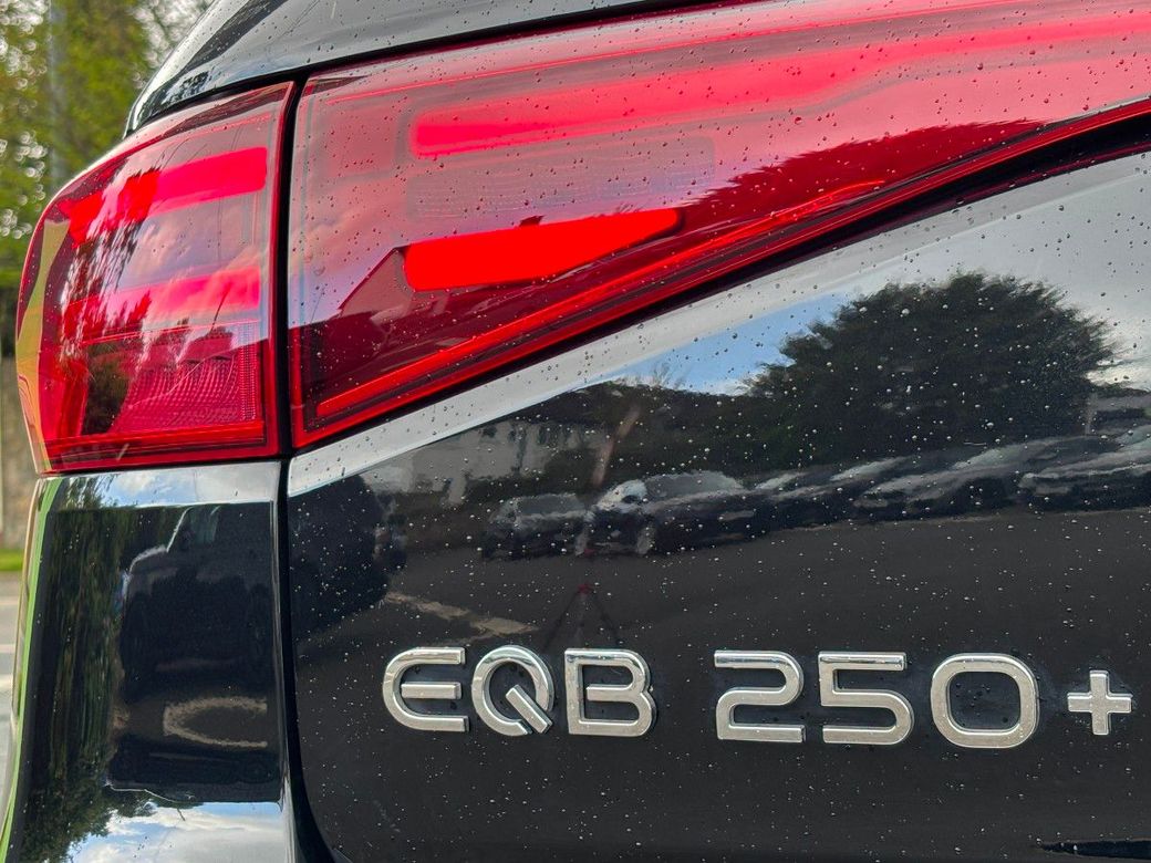 2024 Mercedes-Benz EQB