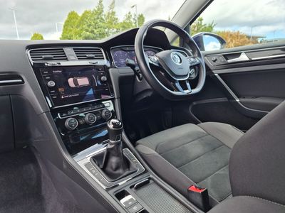 2018 Volkswagen Golf