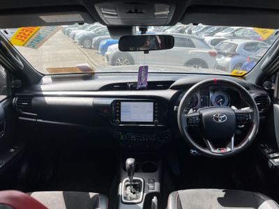 2024 Toyota Hilux