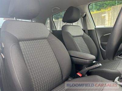 2017 Volkswagen Polo