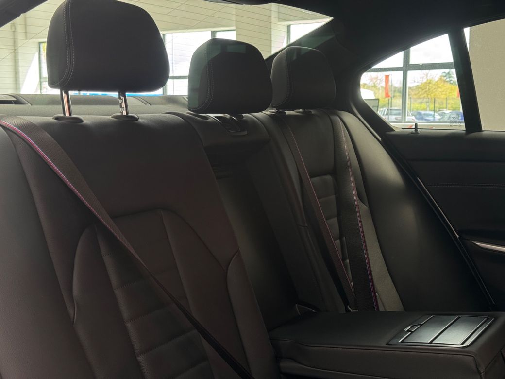 2022 BMW 3 Series