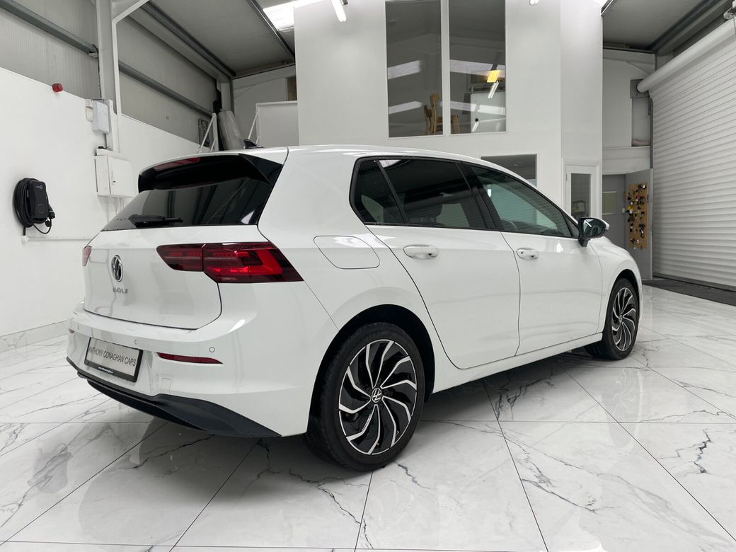 2023 Volkswagen Golf