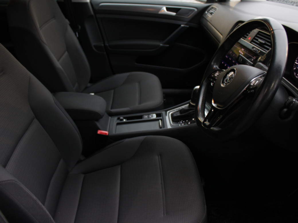 2020 Volkswagen Golf