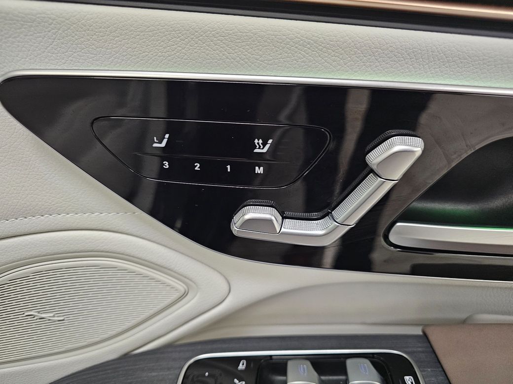 2024 Mercedes-Benz EQS