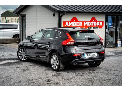 2018 Volvo V40