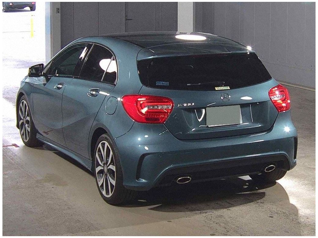 2013 Mercedes-Benz A 180