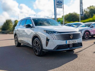 2025 Peugeot 5008