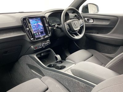 2026 Volvo EX40