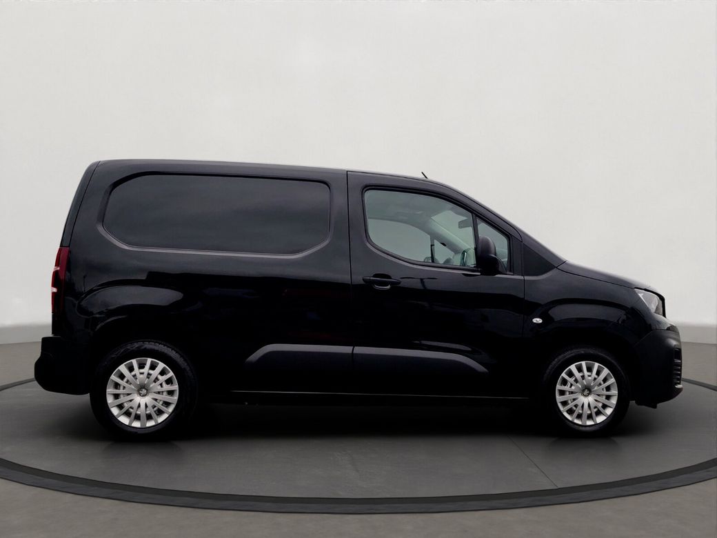 2023 Peugeot Partner