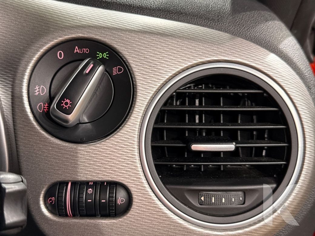 2016 Volkswagen Beetle