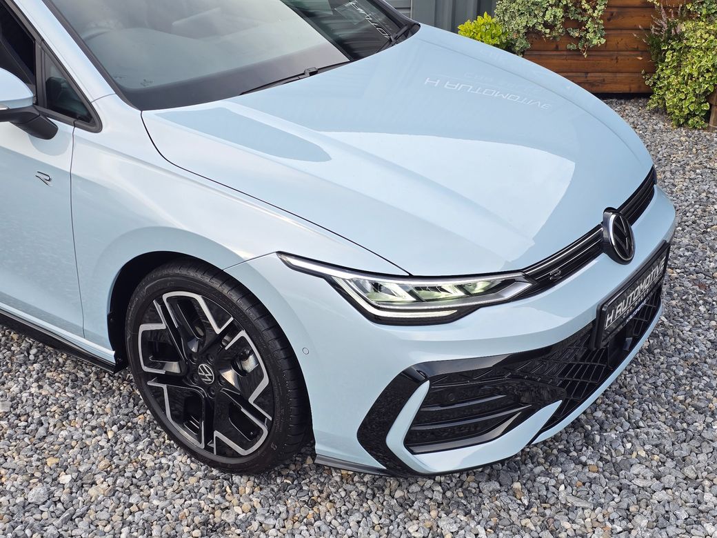 2025 Volkswagen Golf