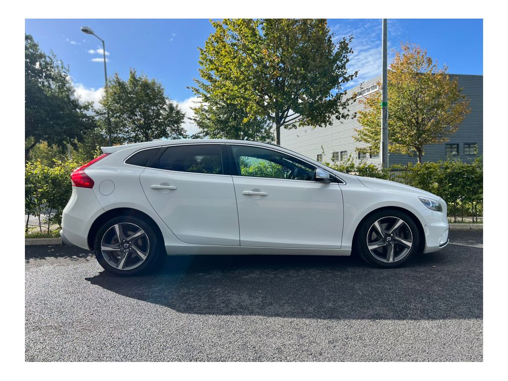 2014 Volvo V40