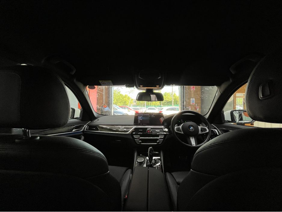 2021 BMW 5 Series