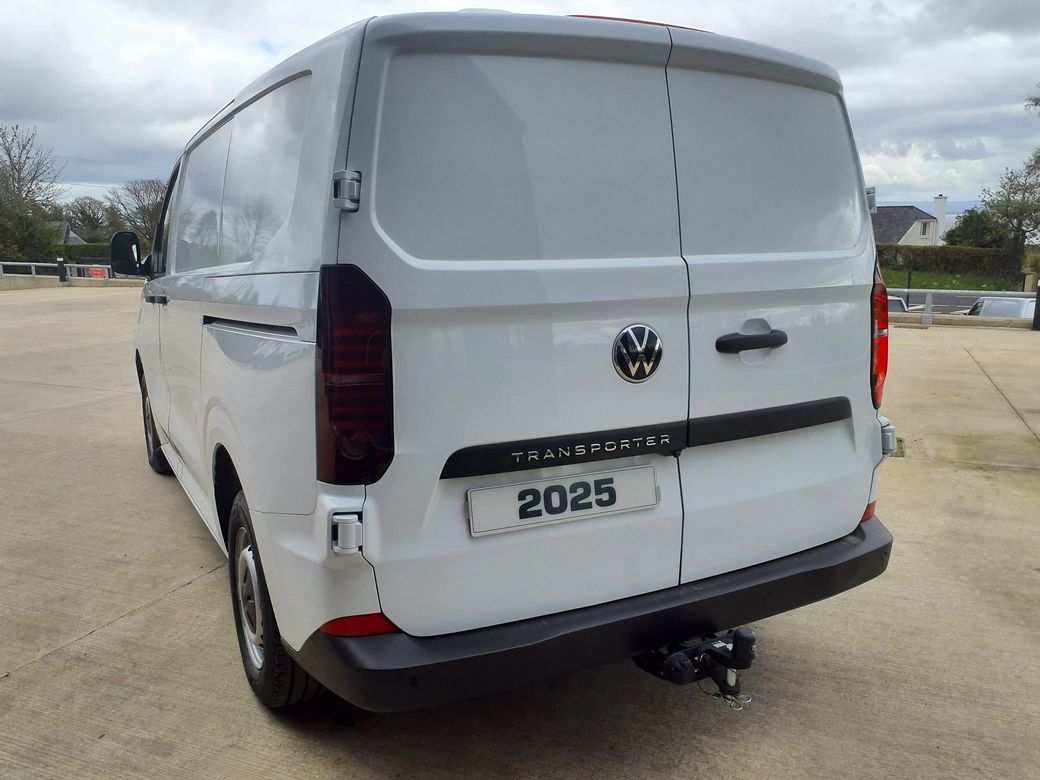 2025 Volkswagen Transporter