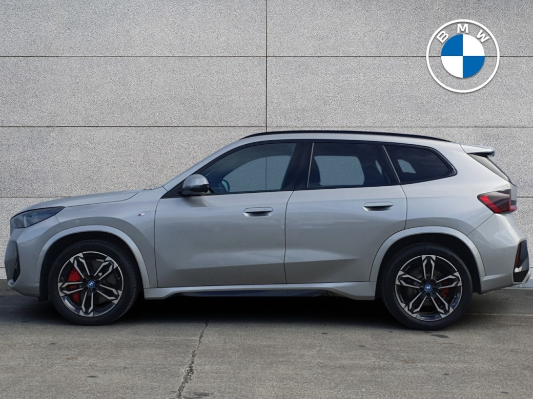 2025 BMW iX1