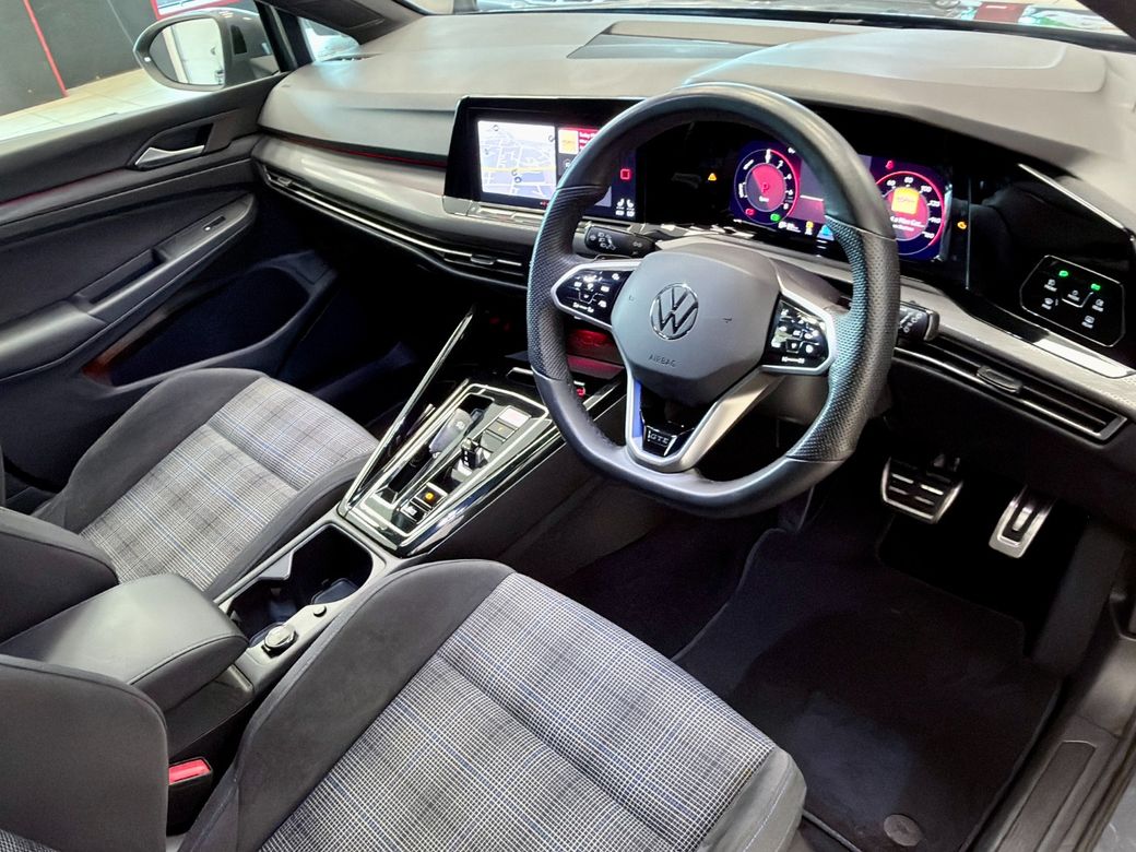 2023 Volkswagen Golf