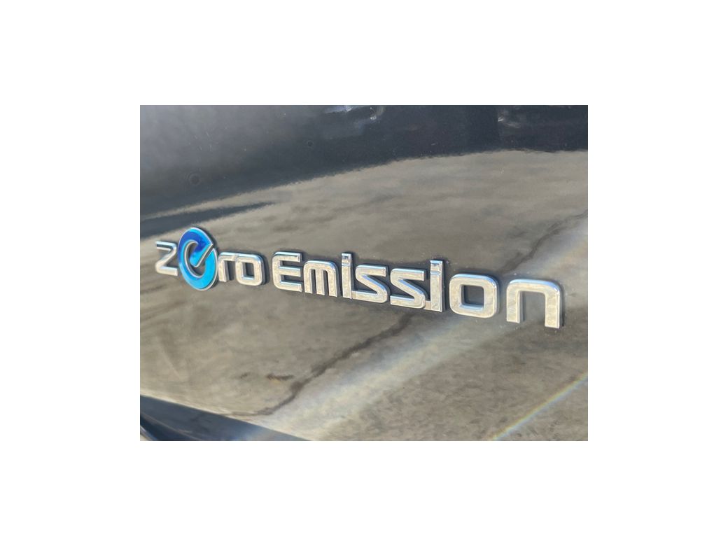 2022 Nissan Leaf