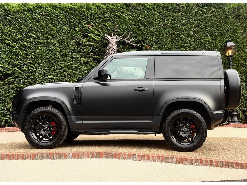 2023 Land Rover Defender