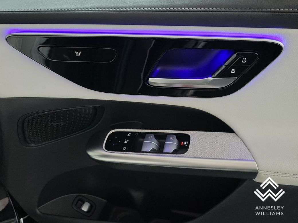 2023 Mercedes-Benz GLC Class