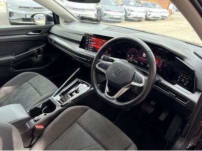 2023 Volkswagen Golf