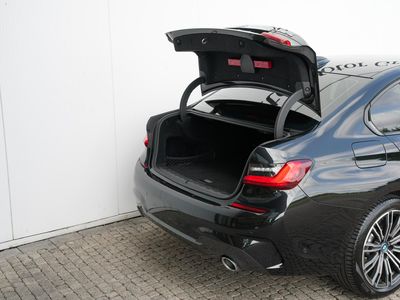 2022 BMW 330