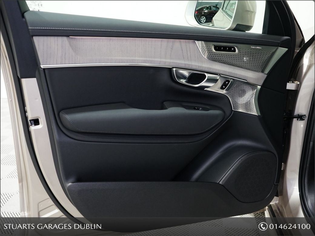 2025 Volvo XC90