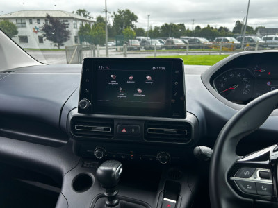 2023 Peugeot Rifter