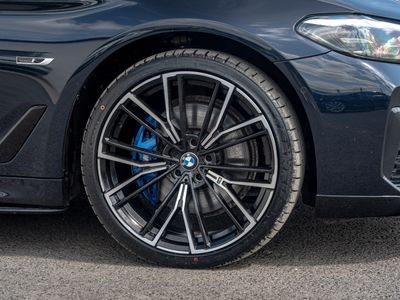 2022 BMW 5 Series