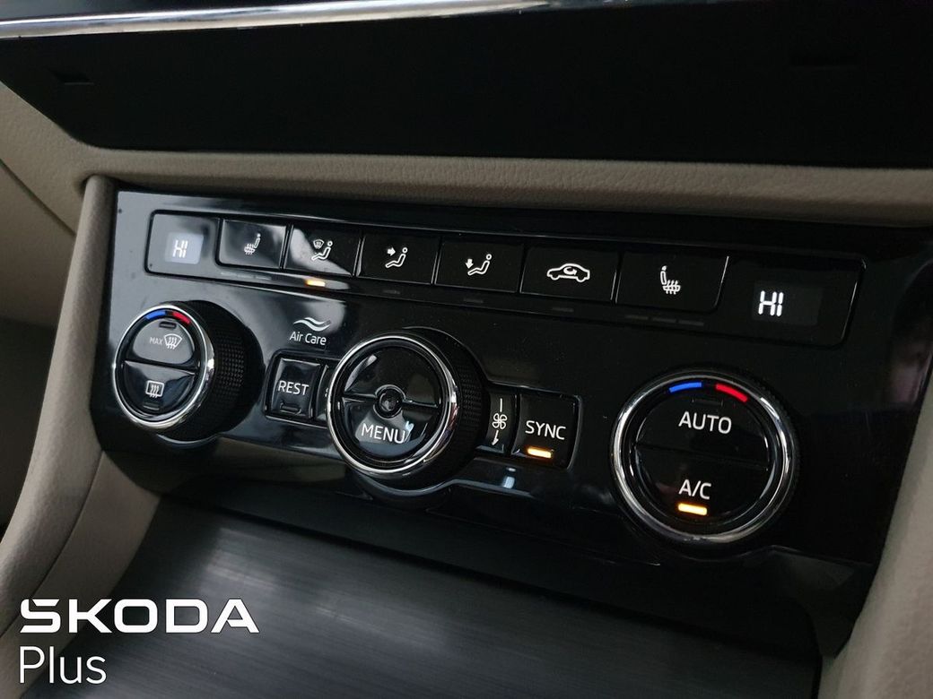 2023 Skoda Superb