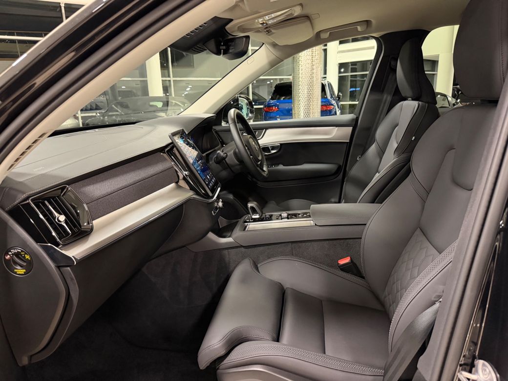 2025 Volvo XC90