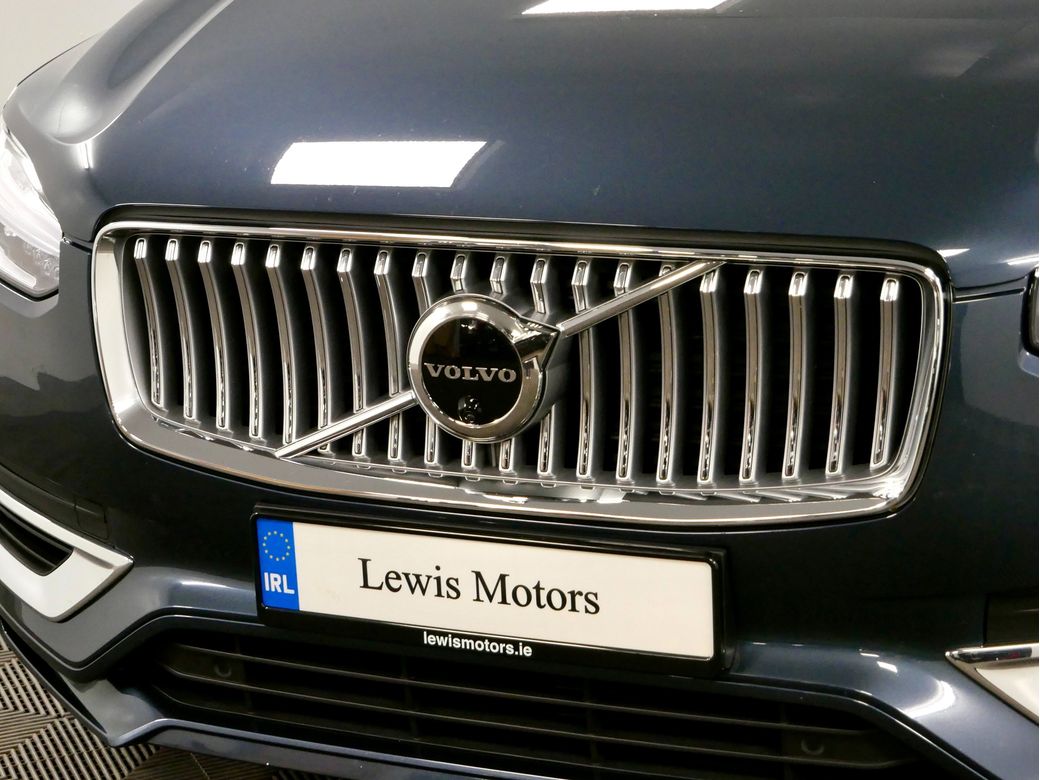 2023 Volvo XC90