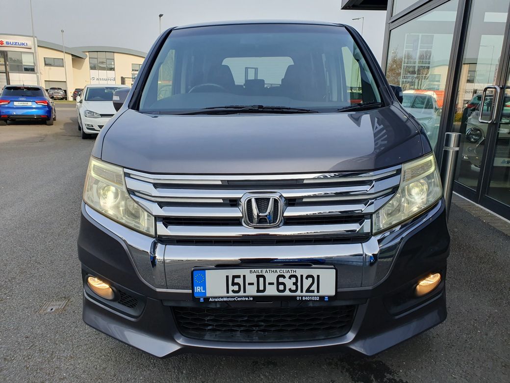 2015 Honda Stepwagon